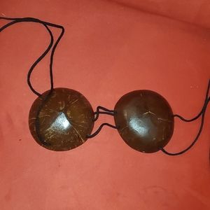 Coconut bra